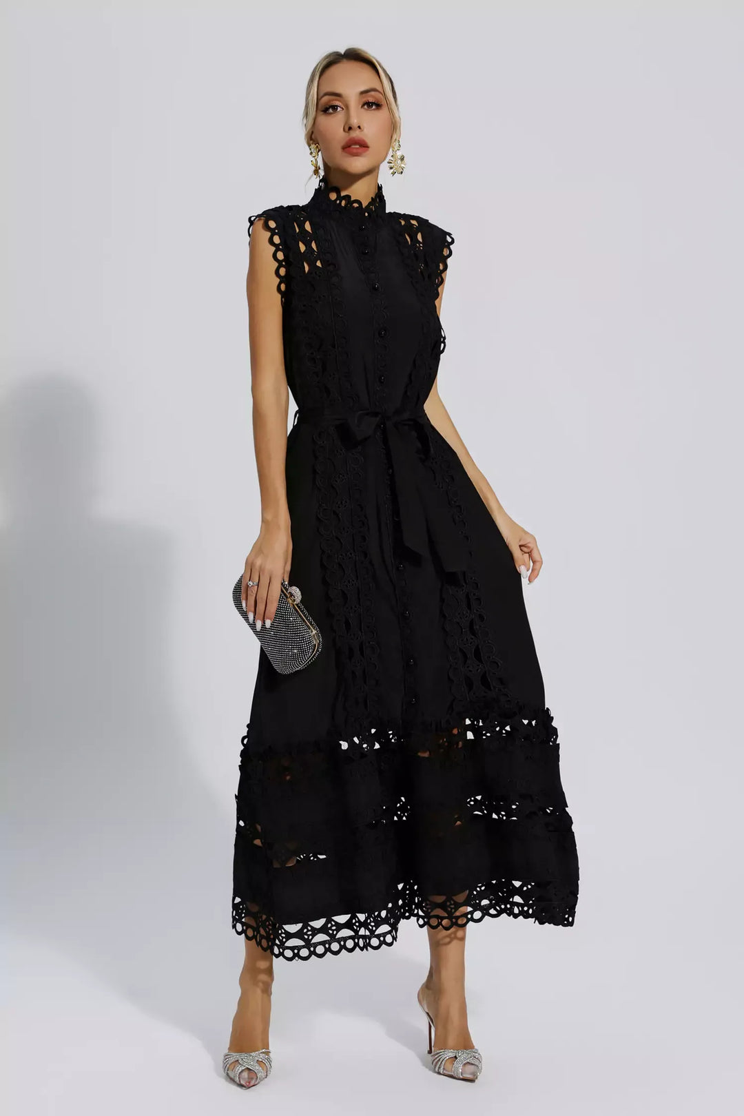 Carlota | Black Sleeveless Hollow Maxi Dress